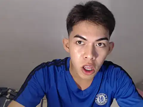 Urhotsilverboy webcam