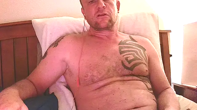 Yournaughty webcam
