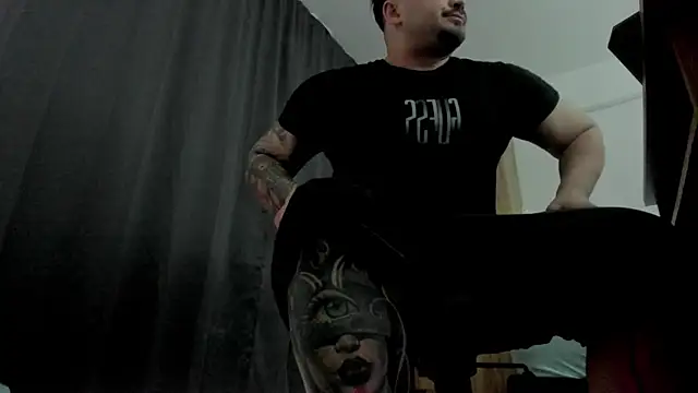 TonyWinston webcam