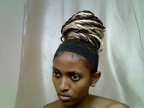 Qute_nimple webcam