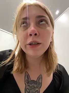 Sunny___Bunny webcam