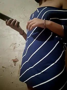 Itsraniarti webcam