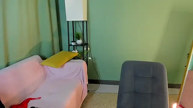 LeticiaRomano webcam