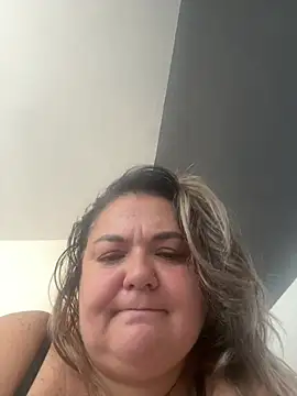 MikyVesela webcam