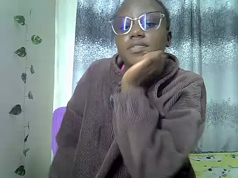 Happybree_ webcam