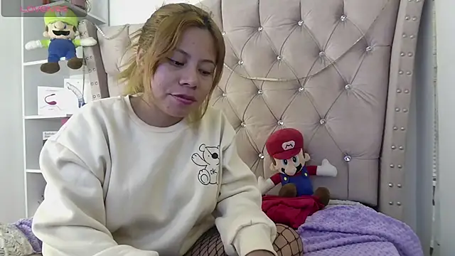 Madi_cutee webcam