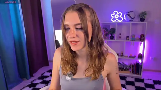 KellySunn webcam