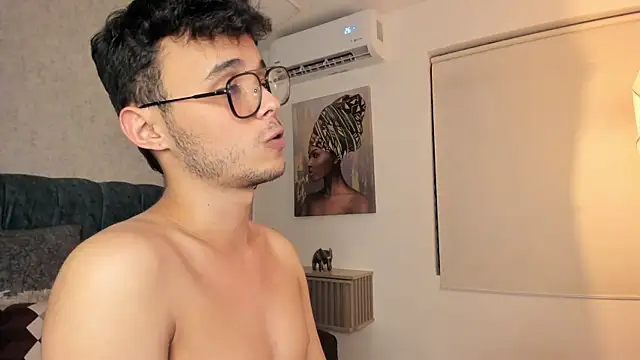 Alhan_Twink webcam