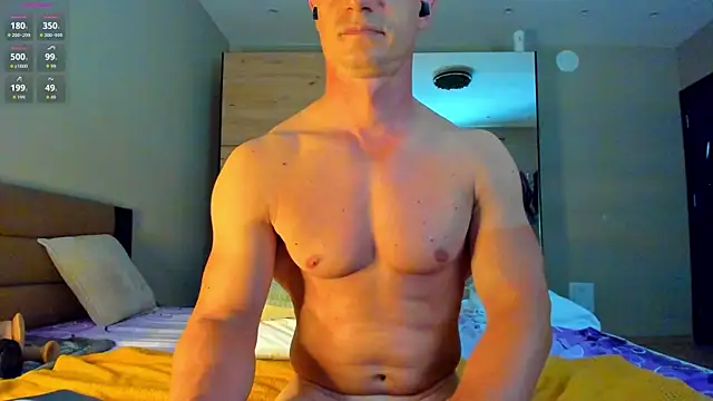 Shestifold_ webcam