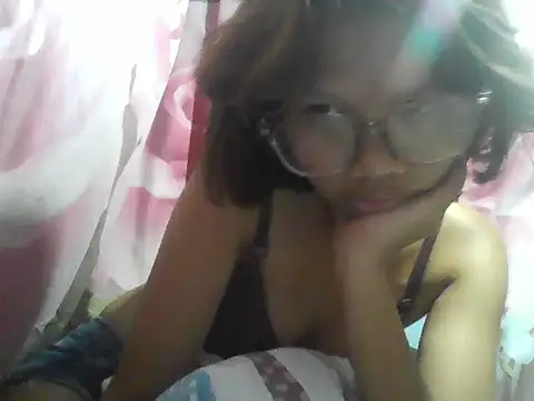 SexyJanePinay webcam