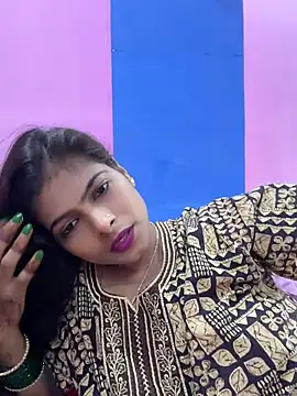 SUZY_QUEEN01 webcam