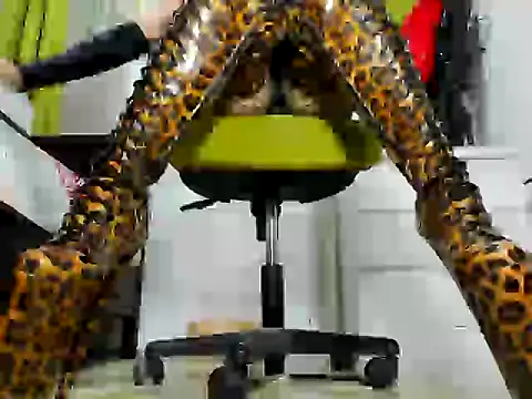 MistressTiffany69 webcam