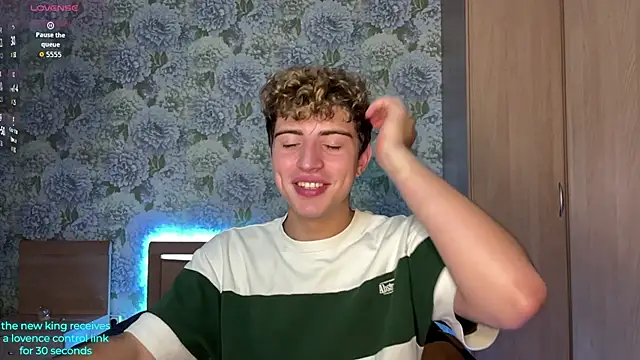 AlfredSweet webcam