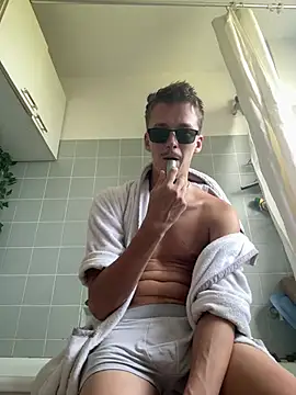 Toyjungee webcam
