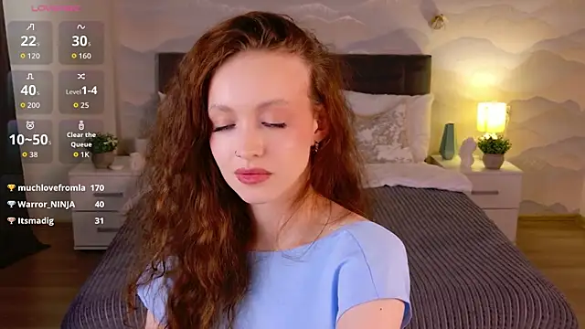 SallyPinkman webcam