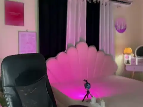 Katemadness_ webcam