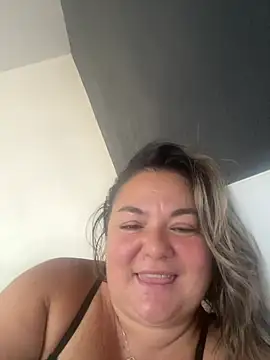 MikyVesela webcam