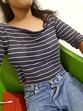 Navya6879 webcam