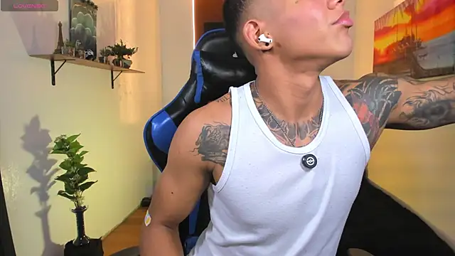 Damian_latinxxx live cam