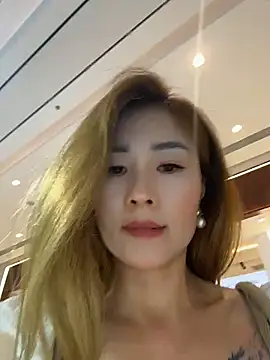 okgirl_23 webcam