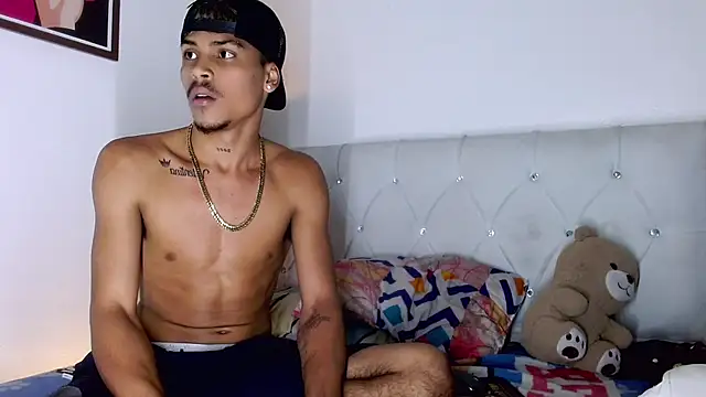 Angel_foxc13 webcam