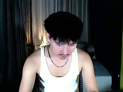 Asian_bigboy webcam