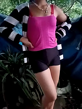 Linkk-2k live cam on StripChat