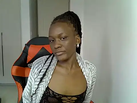 spot_curvy webcam