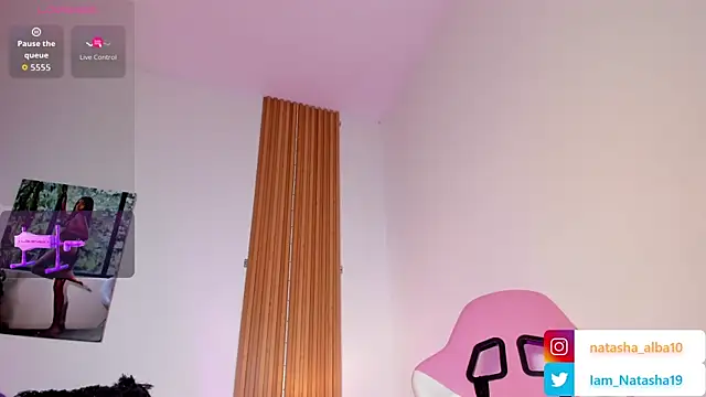 NatashaEgnath webcam
