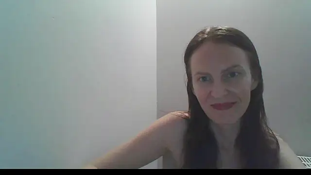 AnnaTight live cam on StripChat
