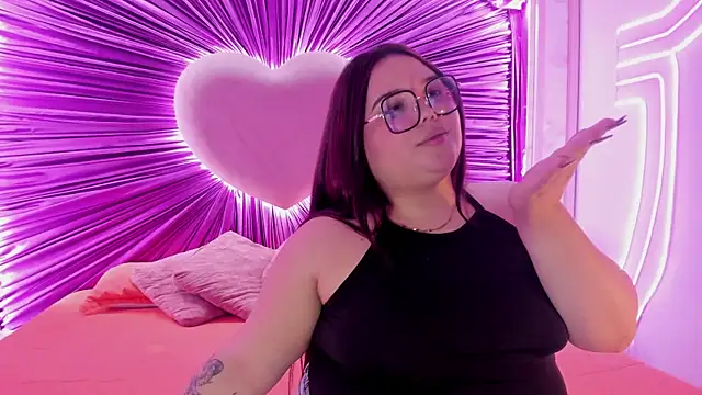 Lushi_Love webcam