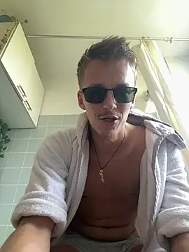 Toyjungee webcam
