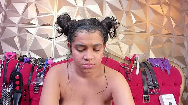 Charlotte_Bms7