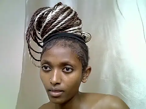 Qute_nimple webcam