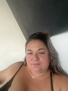 MikyVesela webcam