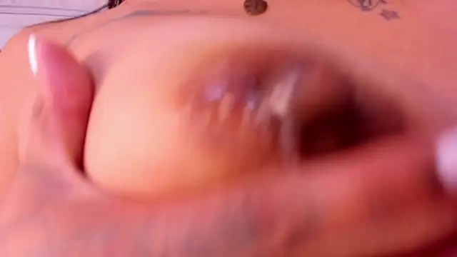 HannaTaylor webcam