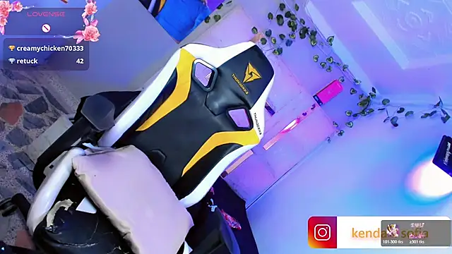 Sophiaa_doll_ webcam