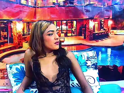 IndianPretty14u2Luv webcam
