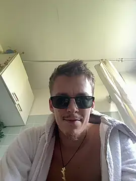 Toyjungee webcam