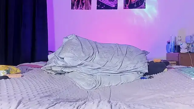 Marian_Cristal webcam