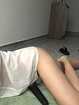 Writhing_First webcam