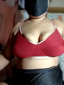 Priyanka-Love143 webcam