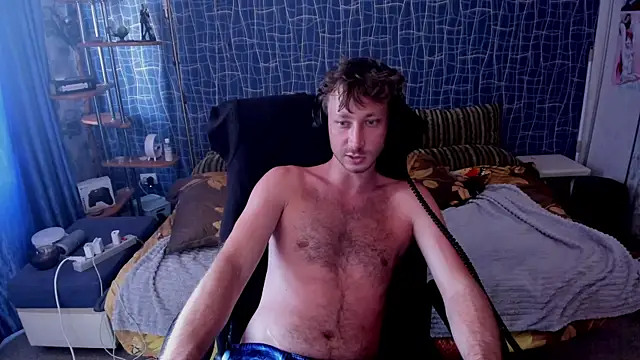 CuteBoy228 webcam