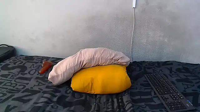 kinkynaghty webcam