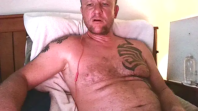 Yournaughty webcam