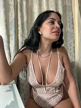 _adelle webcam
