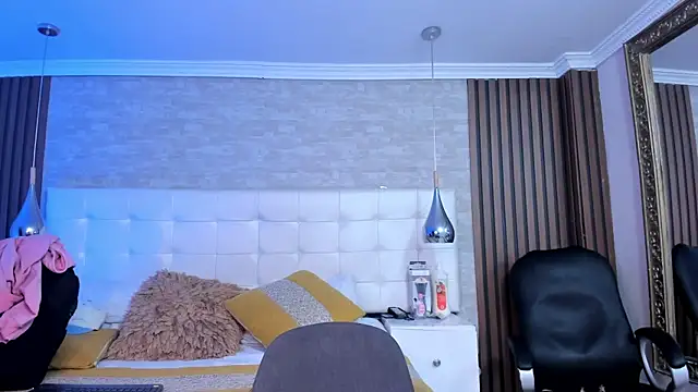 NoaahTylor webcam
