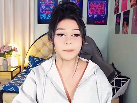 SexxyTsLoverr webcam