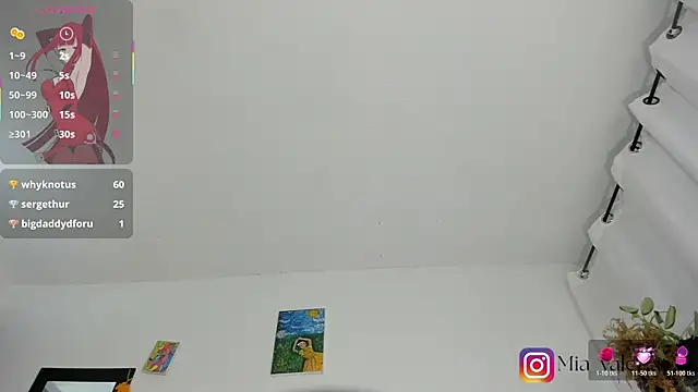 Mia-Valeria- webcam