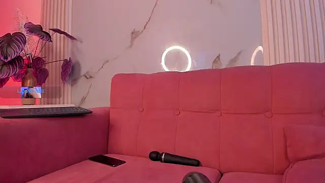 EthaanCox webcam